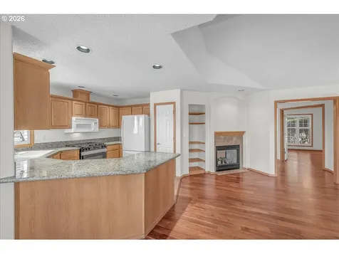 2350 7th Street Columbia City OR 97018
