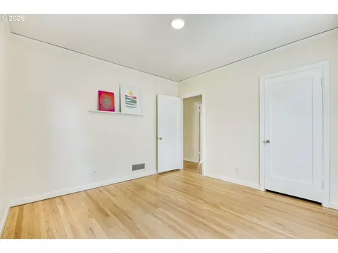 6814 N Wall Avenue Portland OR 97203