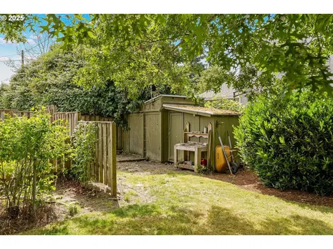 4588 Ward Drive NE Salem OR 97305