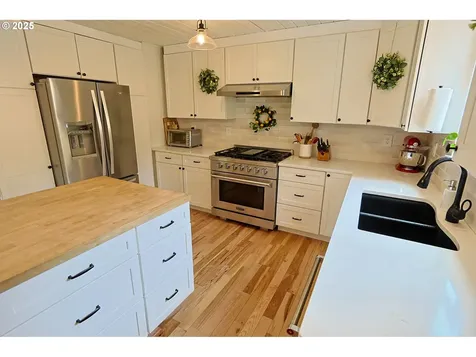 58894 Old Railroad Grade Road Coquille OR 97423