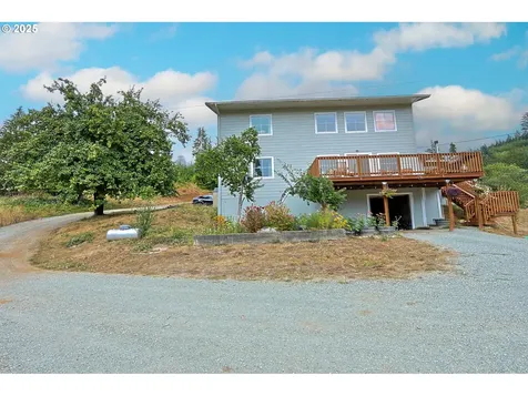 58894 Old Railroad Grade Road Coquille OR 97423