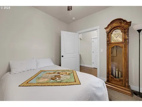 912 Howard Avenue Eugene OR 97404