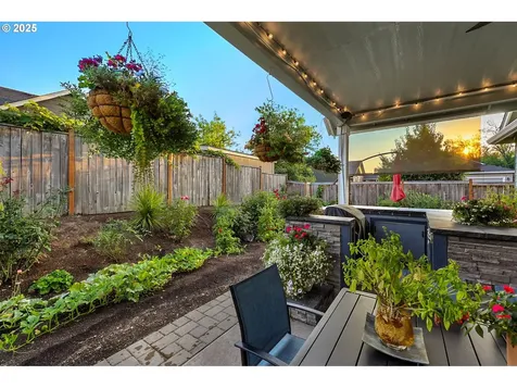 912 Howard Avenue Eugene OR 97404