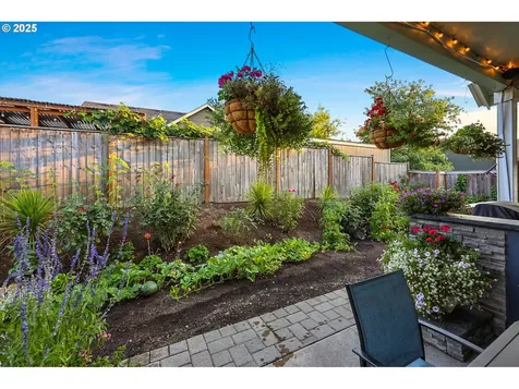 912 Howard Avenue Eugene OR 97404