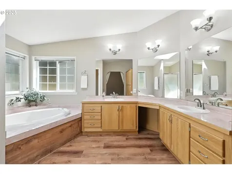 51761 NW Clapshaw Hill Road Forest Grove OR 97116