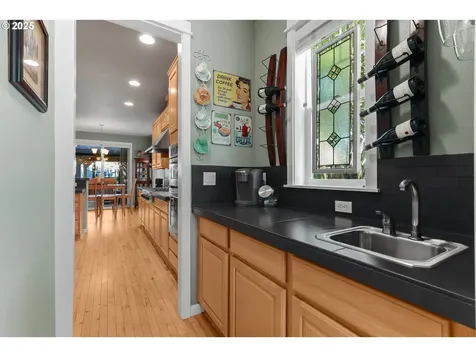 4925 E Masters Drive Newberg OR 97132