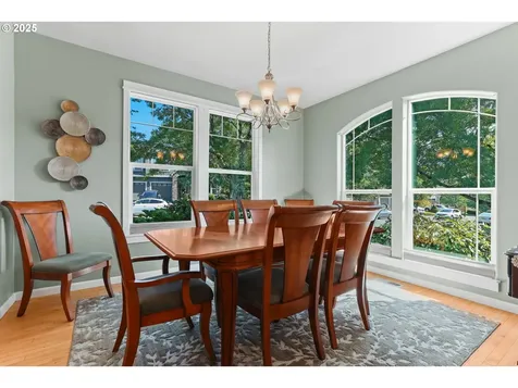 4925 E Masters Drive Newberg OR 97132