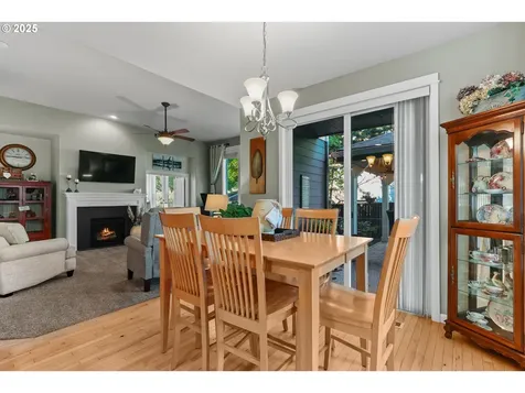 4925 E Masters Drive Newberg OR 97132