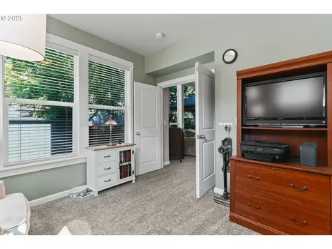 4925 E Masters Drive Newberg OR 97132