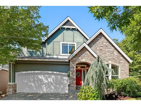 4925 E Masters Drive Newberg OR 97132