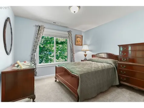 4925 E Masters Drive Newberg OR 97132