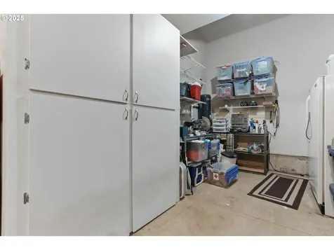 4925 E Masters Drive Newberg OR 97132