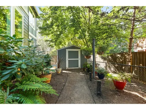 4925 E Masters Drive Newberg OR 97132