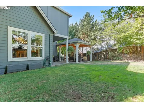 4925 E Masters Drive Newberg OR 97132
