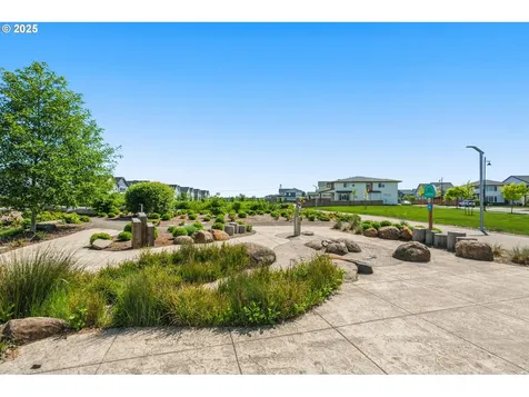 7030 SE Treat Street Hillsboro OR 97123