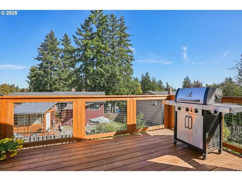 17900 Monticello Drive Gladstone OR 97027