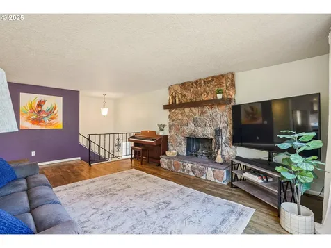 17900 Monticello Drive Gladstone OR 97027