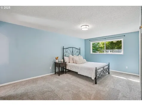 17900 Monticello Drive Gladstone OR 97027