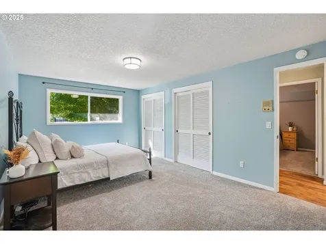 17900 Monticello Drive Gladstone OR 97027
