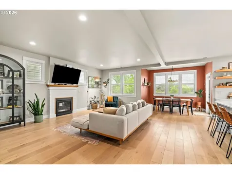 1525 Alsea Drive Eugene OR 97408