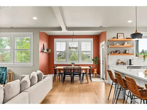 1525 Alsea Drive Eugene OR 97408
