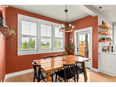 1525 Alsea Drive Eugene OR 97408