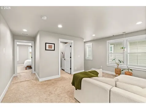 1525 Alsea Drive Eugene OR 97408