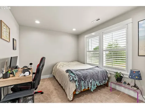 1525 Alsea Drive Eugene OR 97408