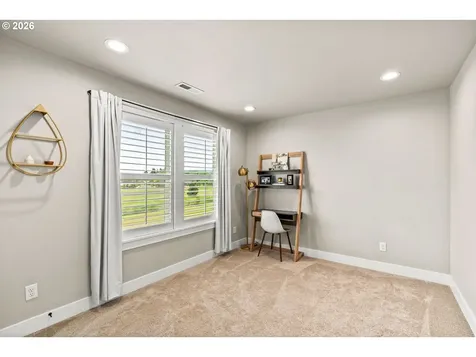 1525 Alsea Drive Eugene OR 97408
