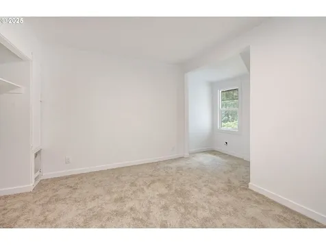 1012 6th Street Washougal WA 98671