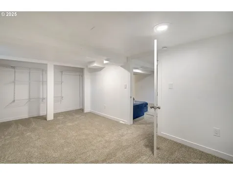 1012 6th Street Washougal WA 98671
