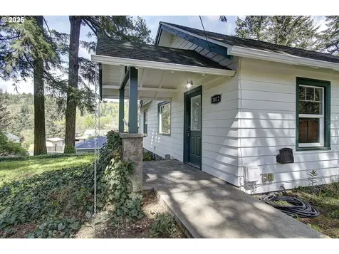 1012 6th Street Washougal WA 98671