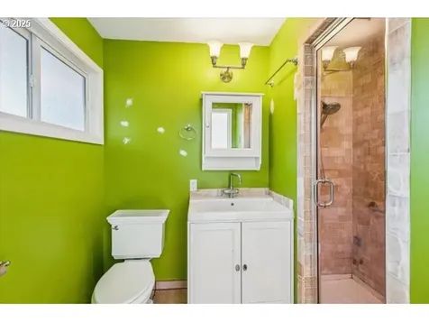 215 SW Towle Avenue Gresham OR 97080