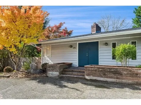 215 SW Towle Avenue Gresham OR 97080