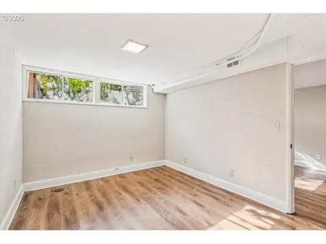 215 SW Towle Avenue Gresham OR 97080