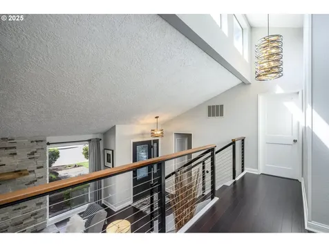 230 NE Kingwood Street Mcminnville OR 97128