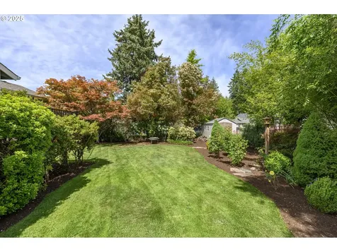 230 NE Kingwood Street Mcminnville OR 97128