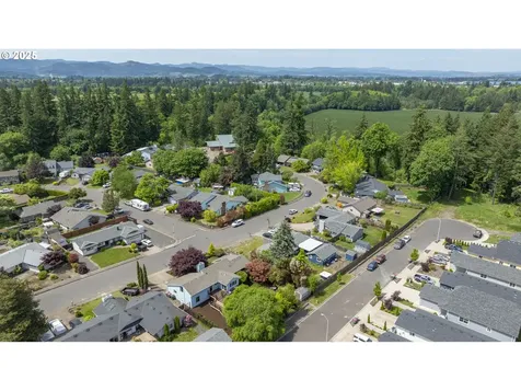 230 NE Kingwood Street Mcminnville OR 97128
