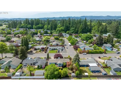 230 NE Kingwood Street Mcminnville OR 97128