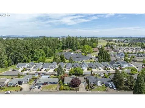 230 NE Kingwood Street Mcminnville OR 97128