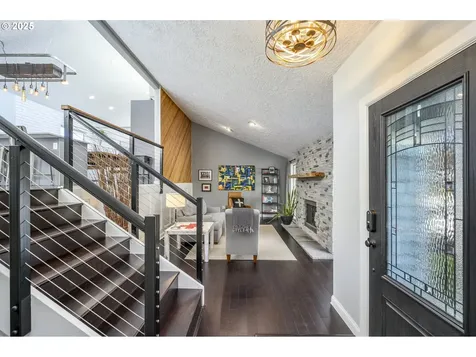 230 NE Kingwood Street Mcminnville OR 97128