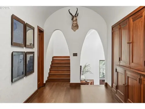 2643 SW Buena Vista Drive Portland OR 97201