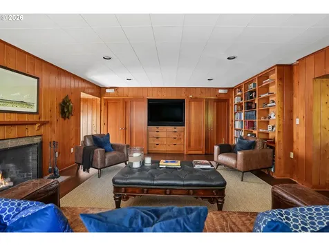 2643 SW Buena Vista Drive Portland OR 97201