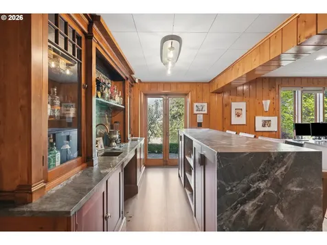 2643 SW Buena Vista Drive Portland OR 97201