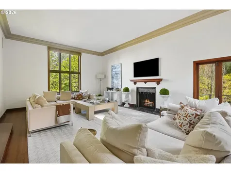 2643 SW Buena Vista Drive Portland OR 97201