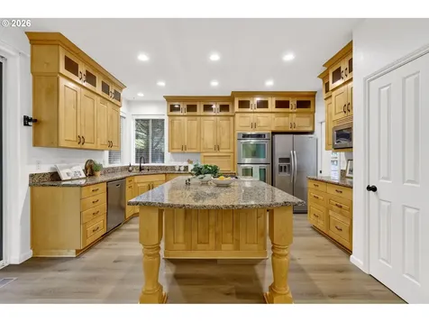 15905 SW Loon Drive Beaverton OR 97007