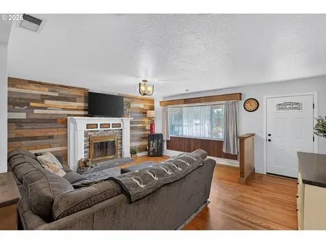 1549 NE 9th Street Mcminnville OR 97128