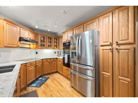 215 E Hereford Street Gladstone OR 97027