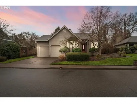 5696 Windfield Loop Lake Oswego OR 97035