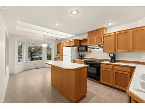 5696 Windfield Loop Lake Oswego OR 97035